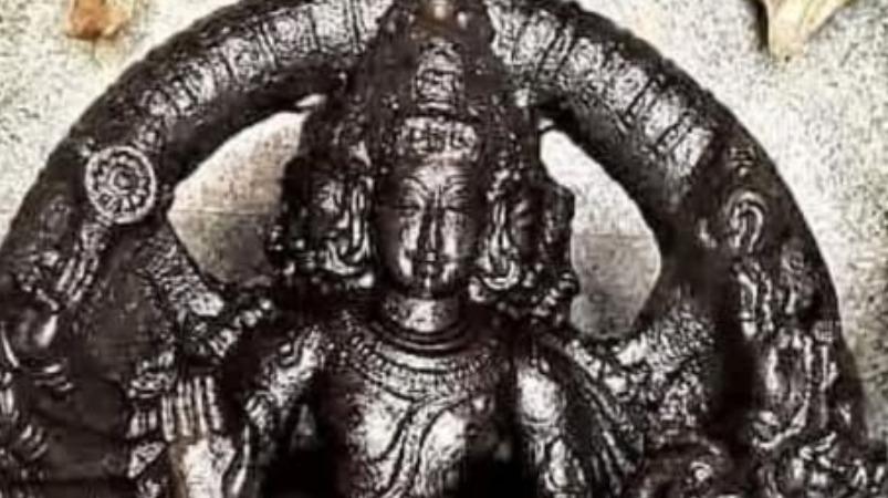 sangu-chakkaram-god-murugan