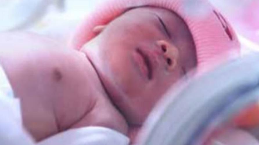 birth-baby-milk-breast