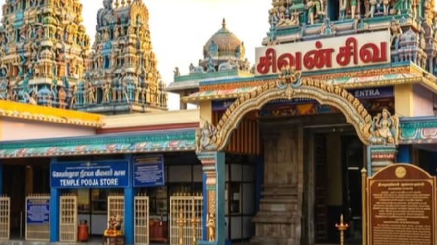 kodumudi-sivan-bramma-vishnu-temple