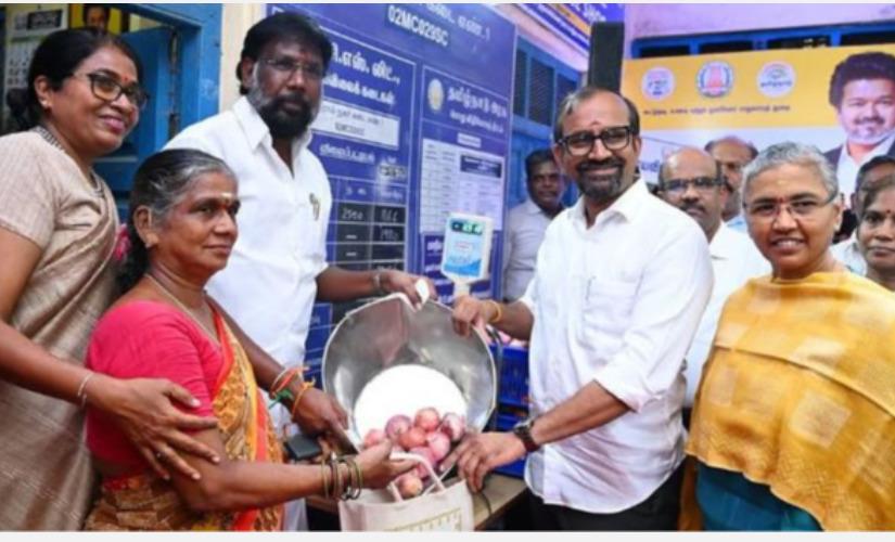 onion-sale-ration-shop-minister-venkataramanan