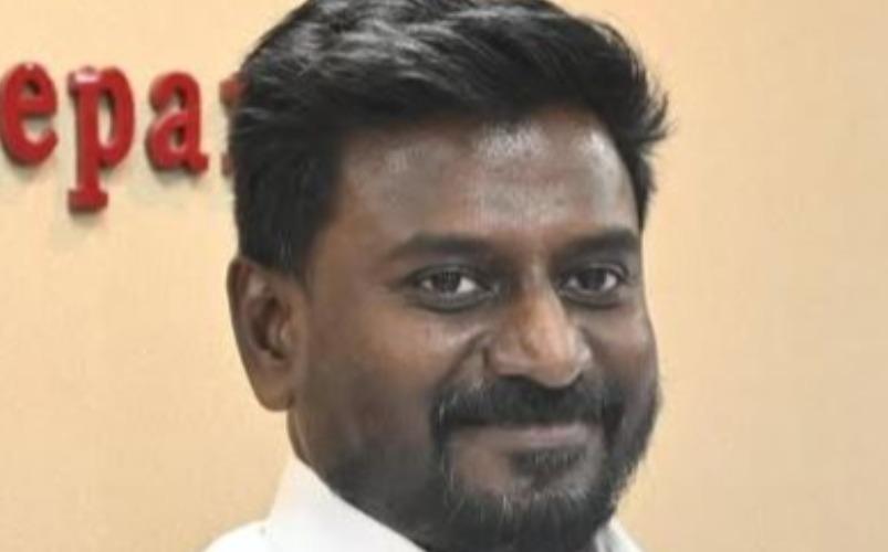 school-students-lunch-chicken-biriyani-minister-rajmohan