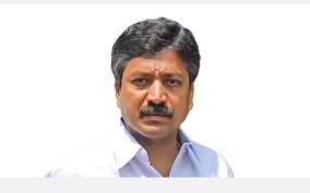Admk CV Shanmugam - VK Sasi Kala - Edappadi Palanisamy