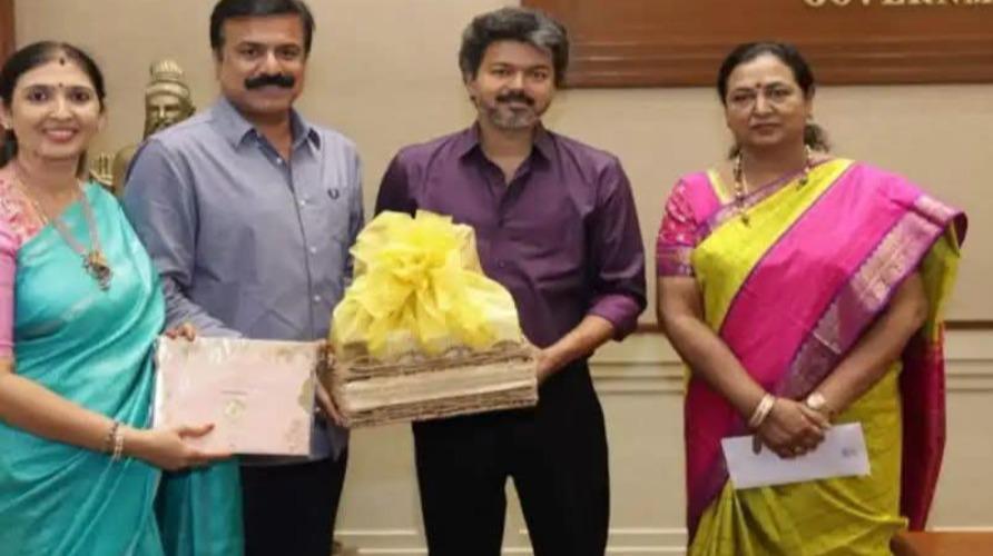 dmdk-lk-sudheesh-daughter-marriage-premalatha-vijayakanth-meet-cm-vijay